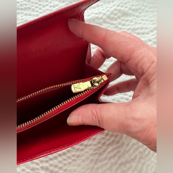 LV red epi long wallet - Picture 4 of 16
